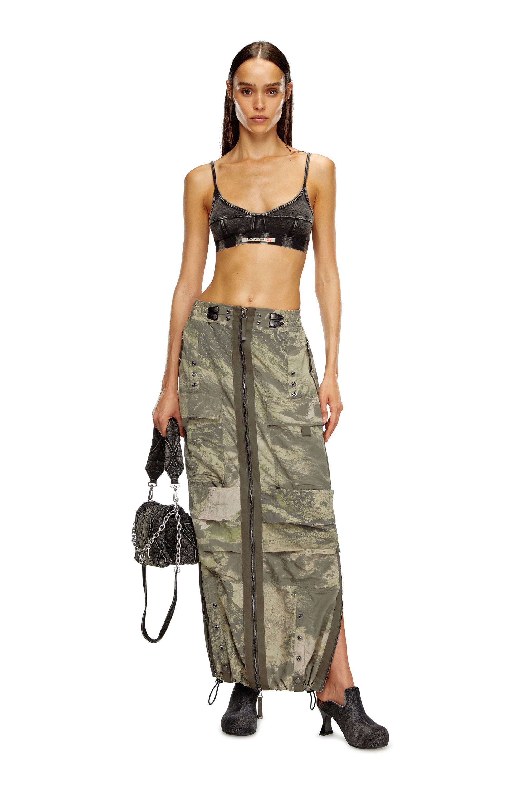 Women's Long skirt with cargo pockets | Green | Diesel {{Country}}
