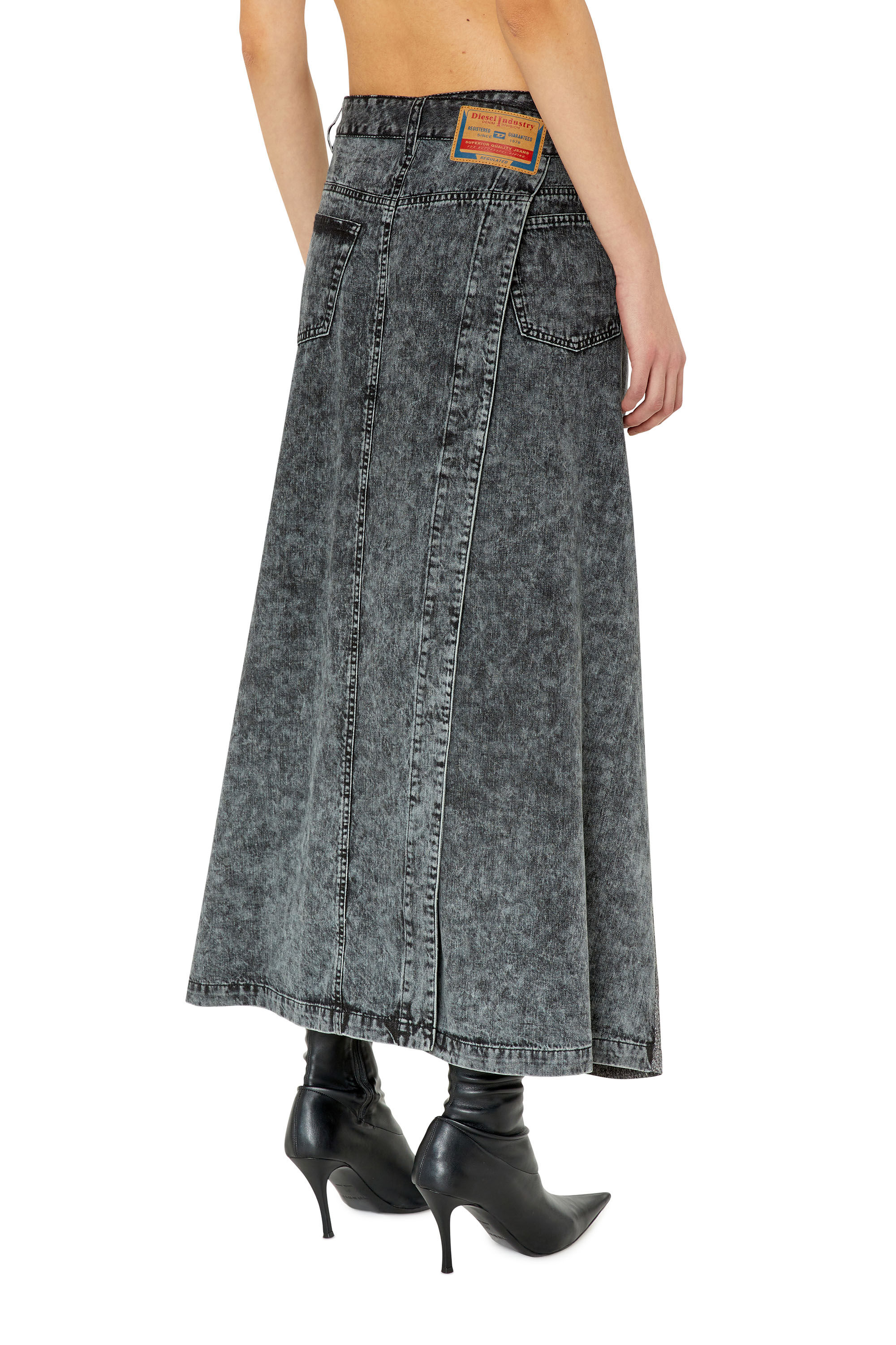 Diesel - O-TINA, Woman's Twill skirt with trompe l'oeil denim print in Black - 4