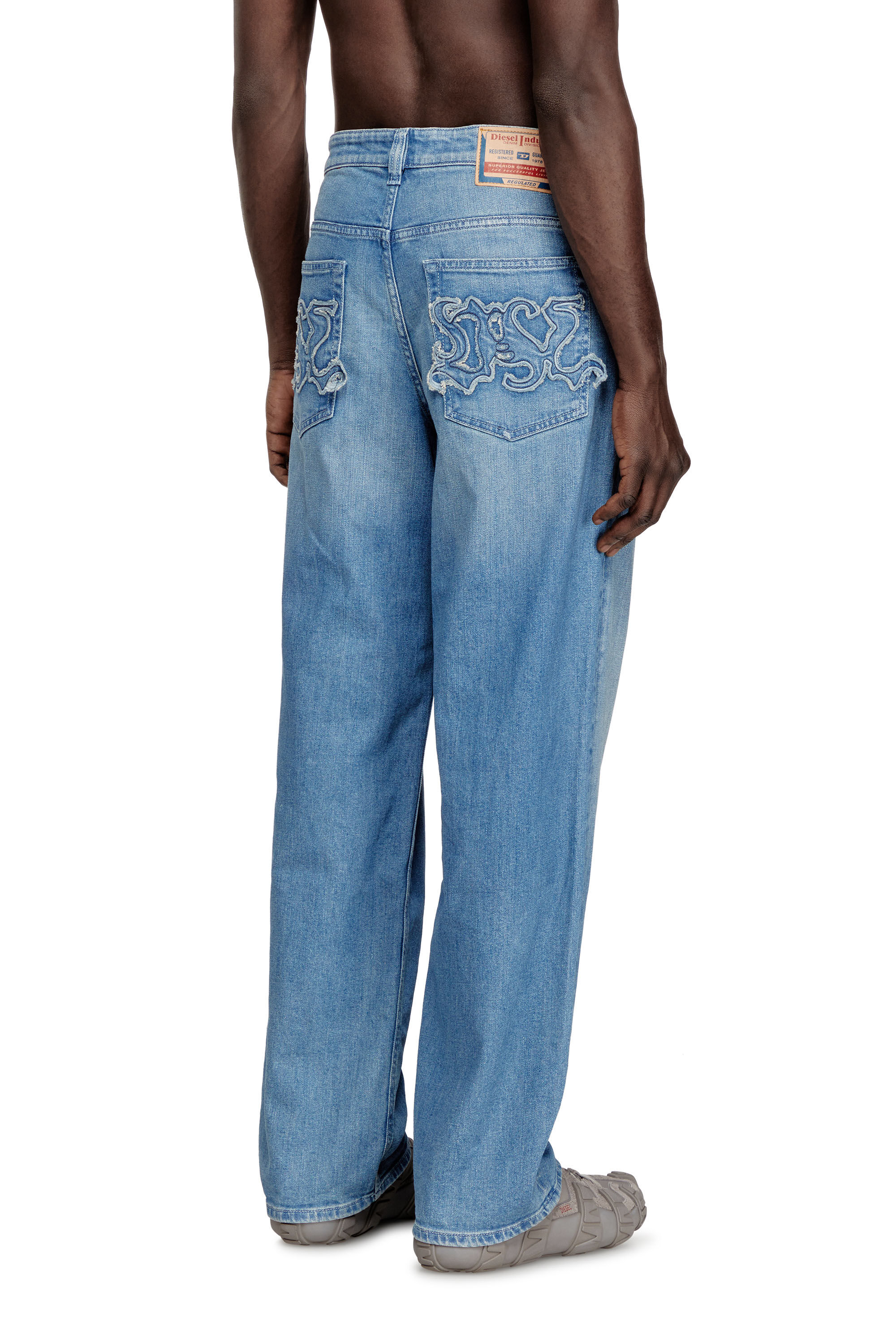 Diesel - Man's Relaxed Jeans 2001 D-Macro 09Q18, Light Blue - 4