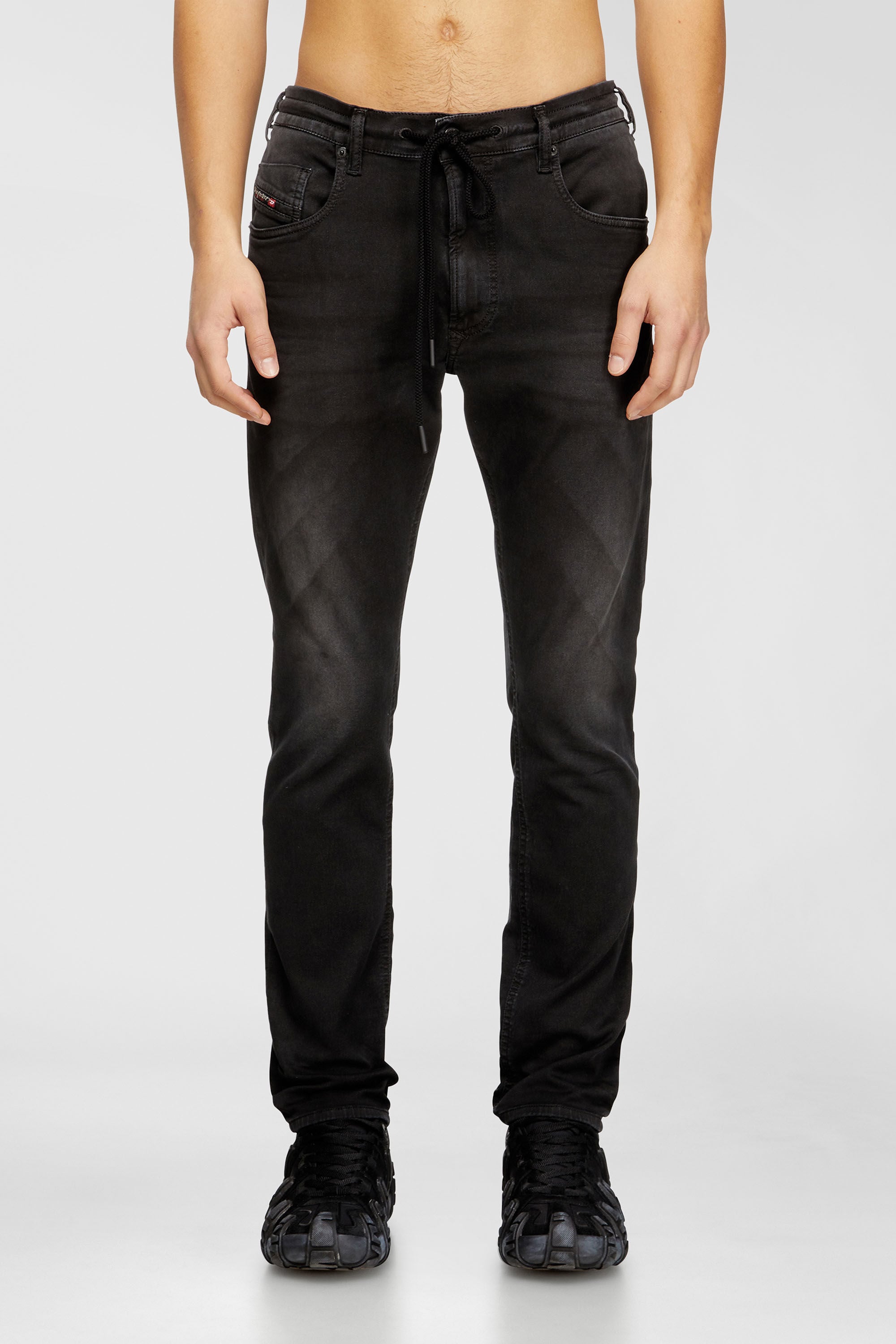 Diesel - Man's Regular 2032 D-Krooley Joggjeans&reg; 0670M, Black - 2