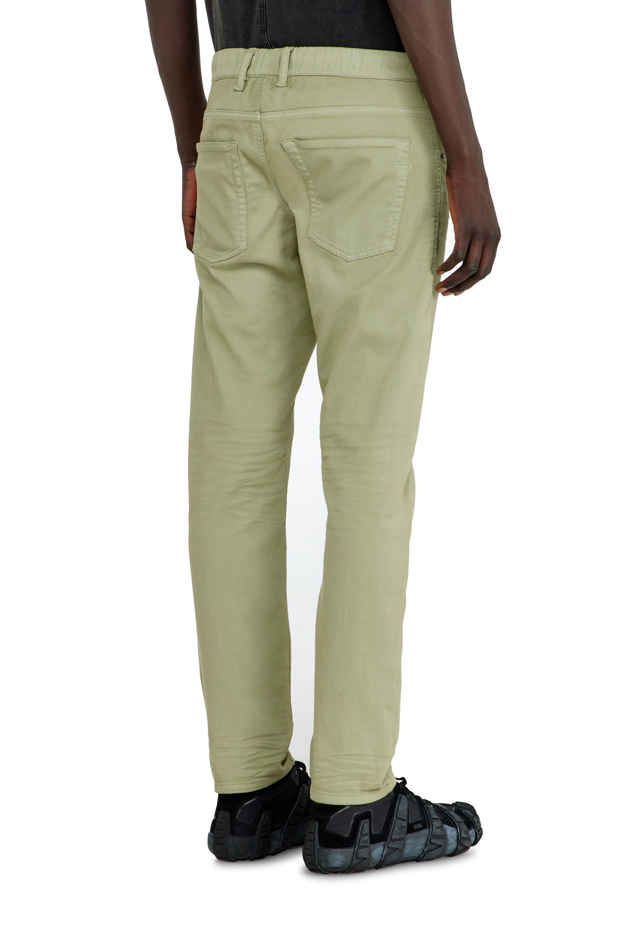 Diesel - Man's Regular 2032 D-Krooley-BW Joggjeans&reg; 0670M, Beige - 3