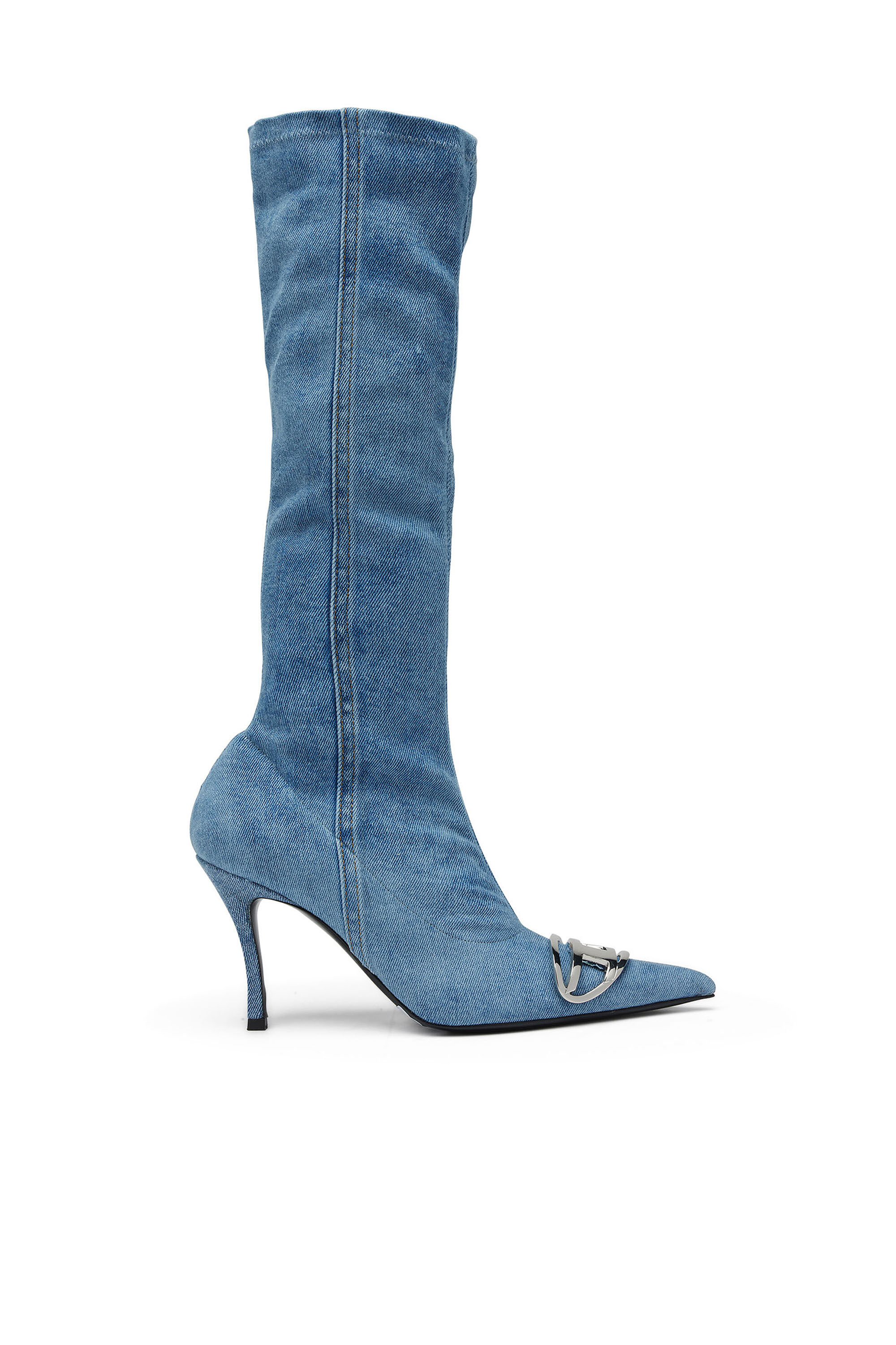 Venus boots and shoes outlet