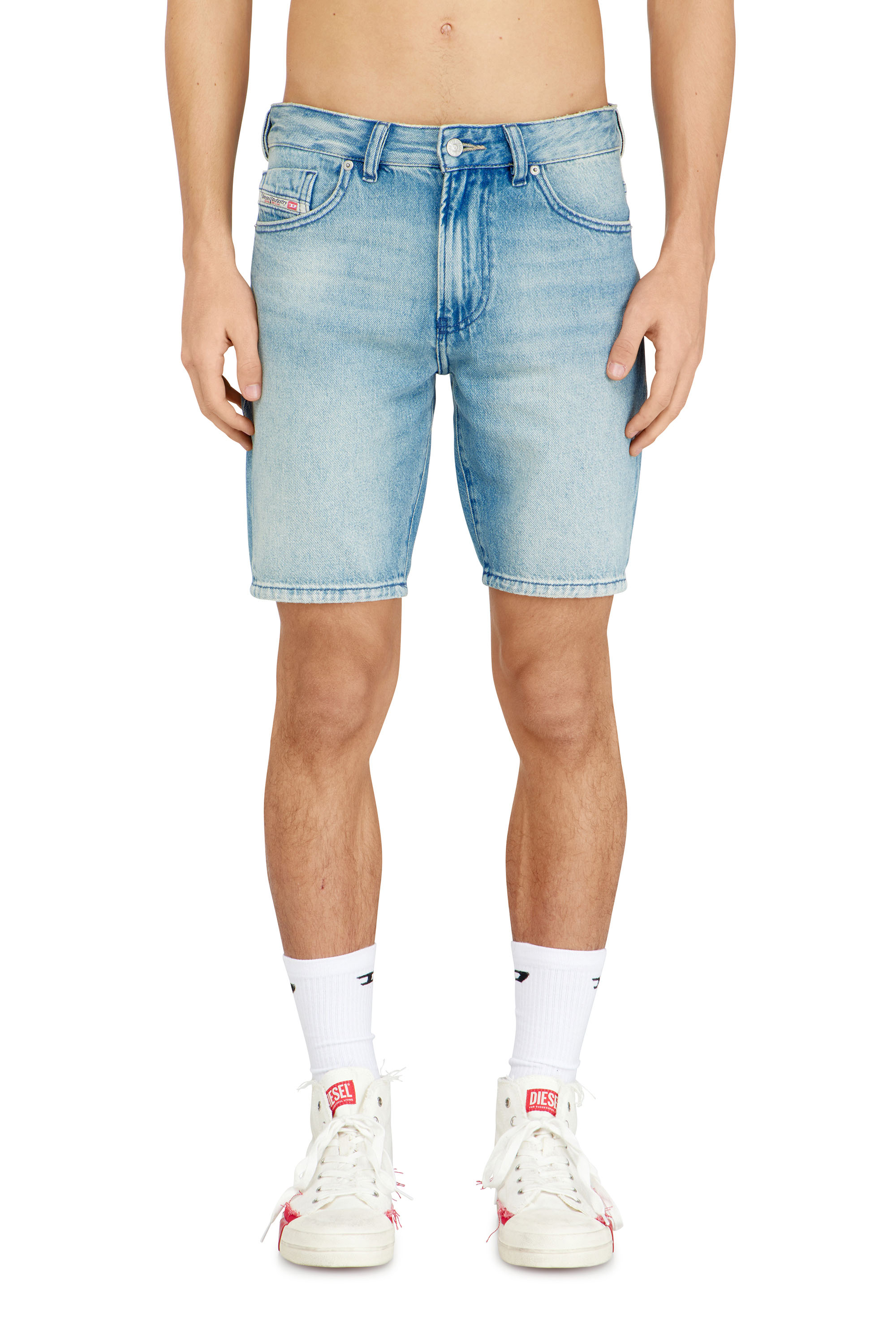 Diesel - D-FIN, Man's Slim denim shorts with organic cotton in Light Blue - 1