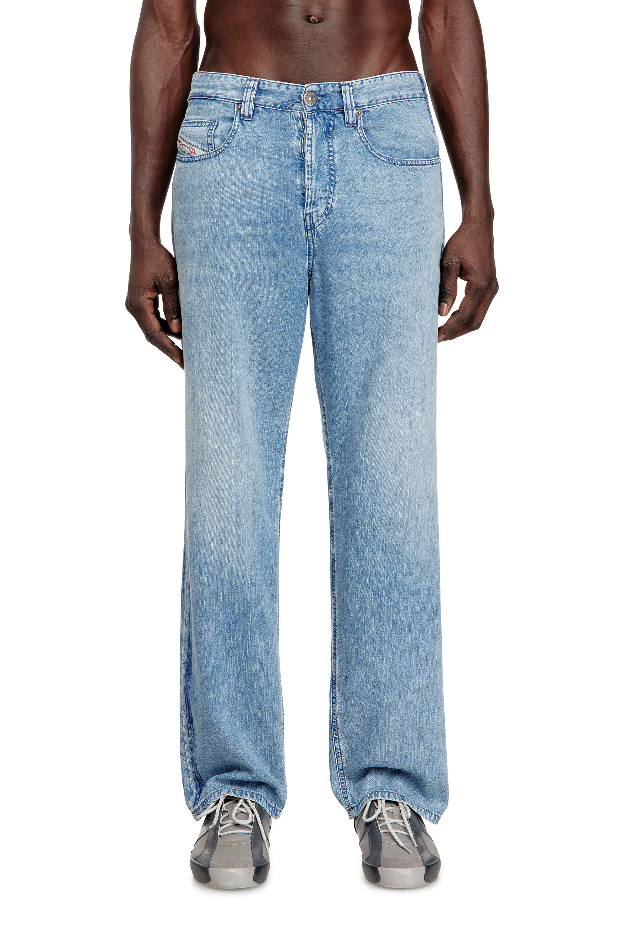 Diesel - Man's Relaxed Jeans 2001 D-Macro 0CECC, null - 1