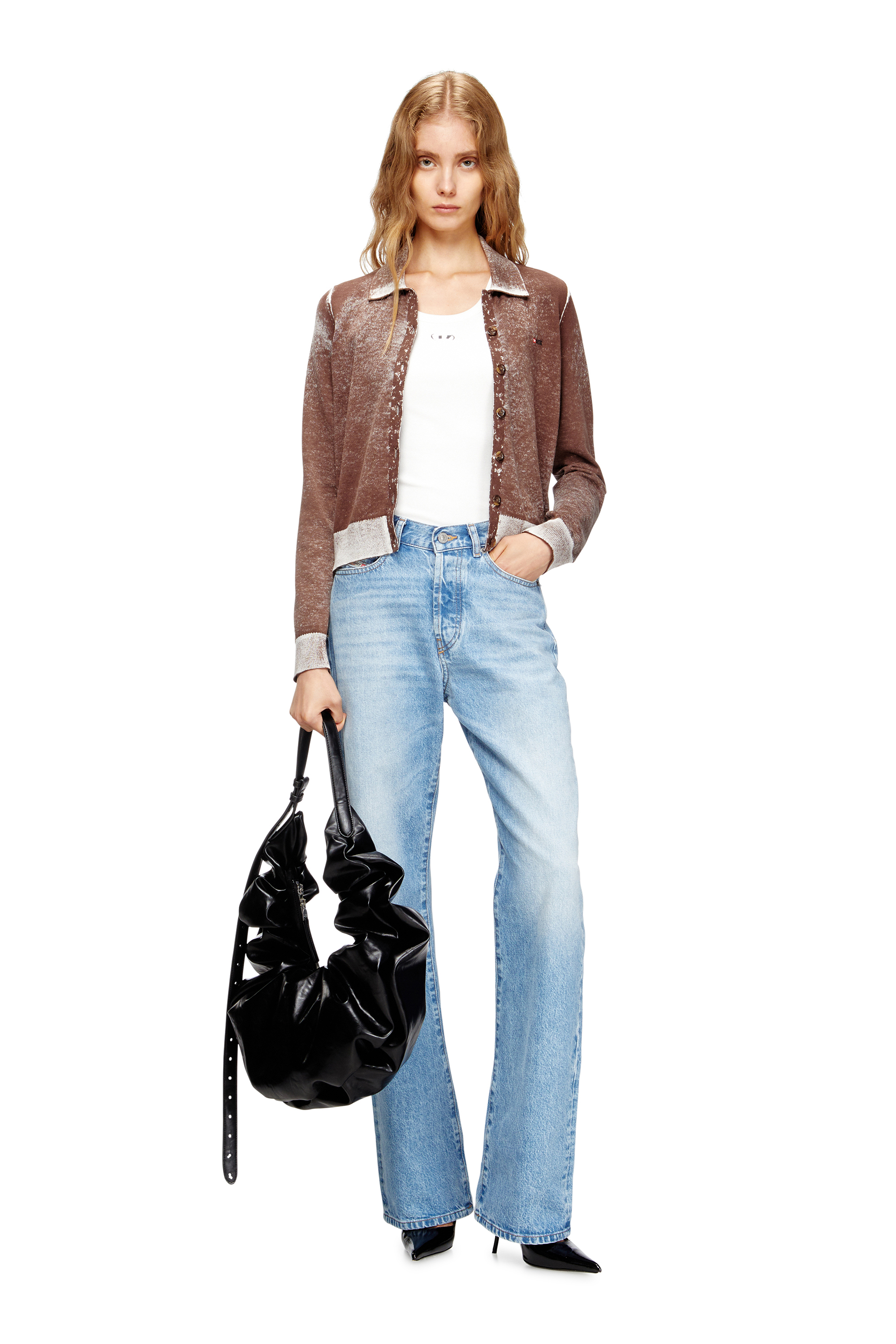 Diesel - GRAB-D HOBO L, Woman's Grab-D L-Large scrunched hobo bag in shiny PU in Black - 3