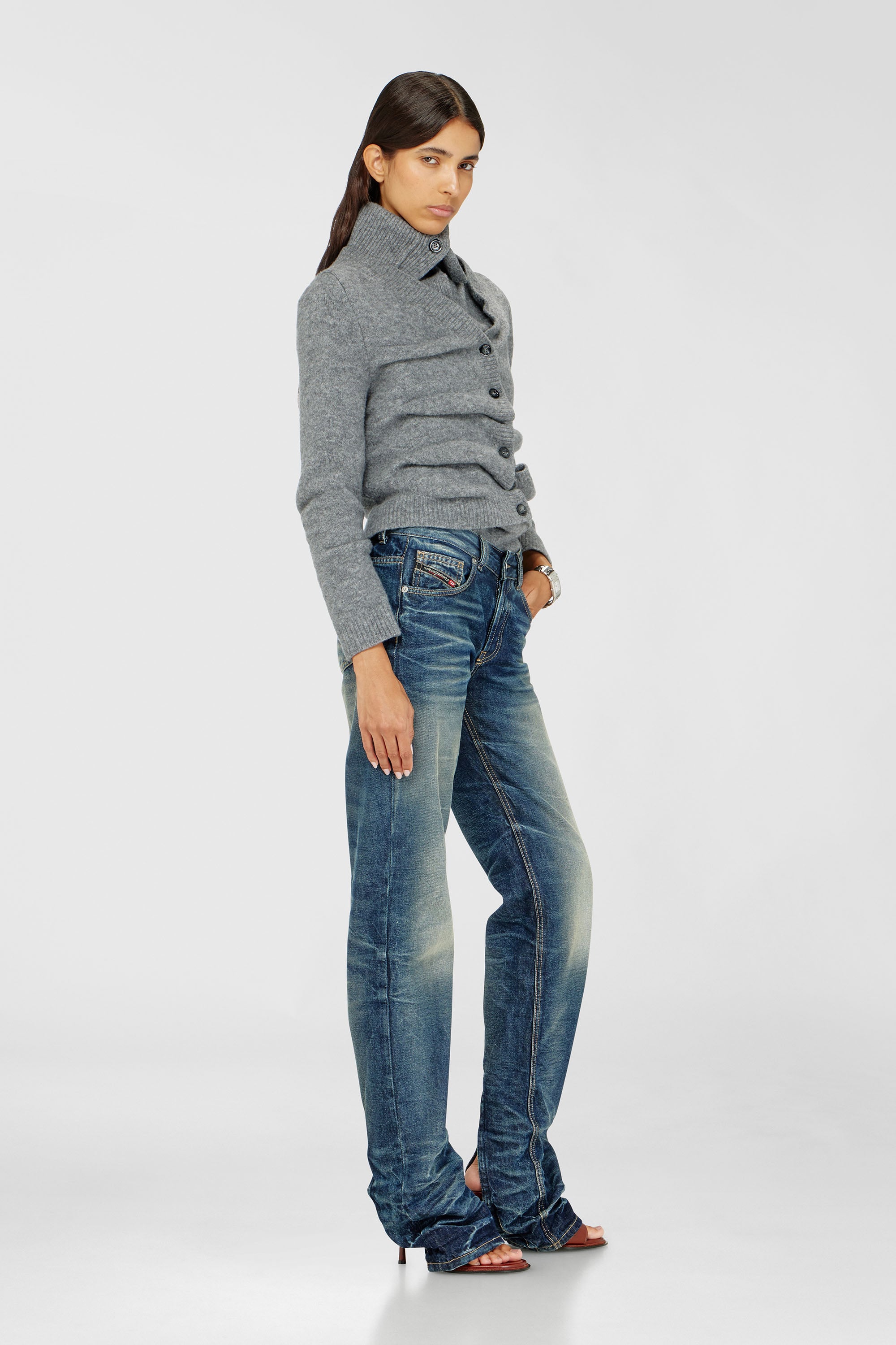 Diesel - Woman's Regular Jeans D-Heel 0DBFC, Medium blue - 2
