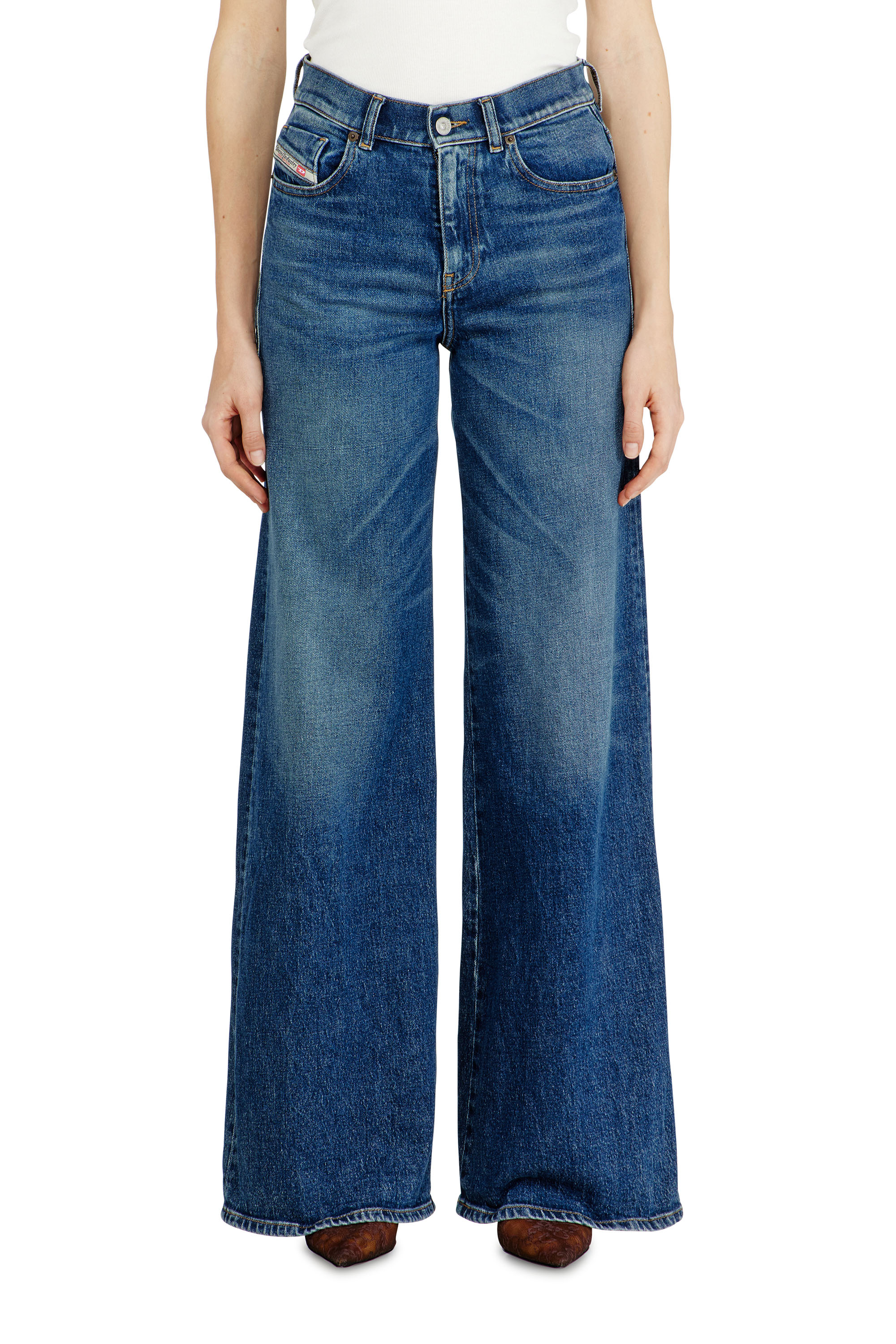 Diesel - Woman's Flare Jeans 1978 D-Akemi 09L21, Medium blue - 4