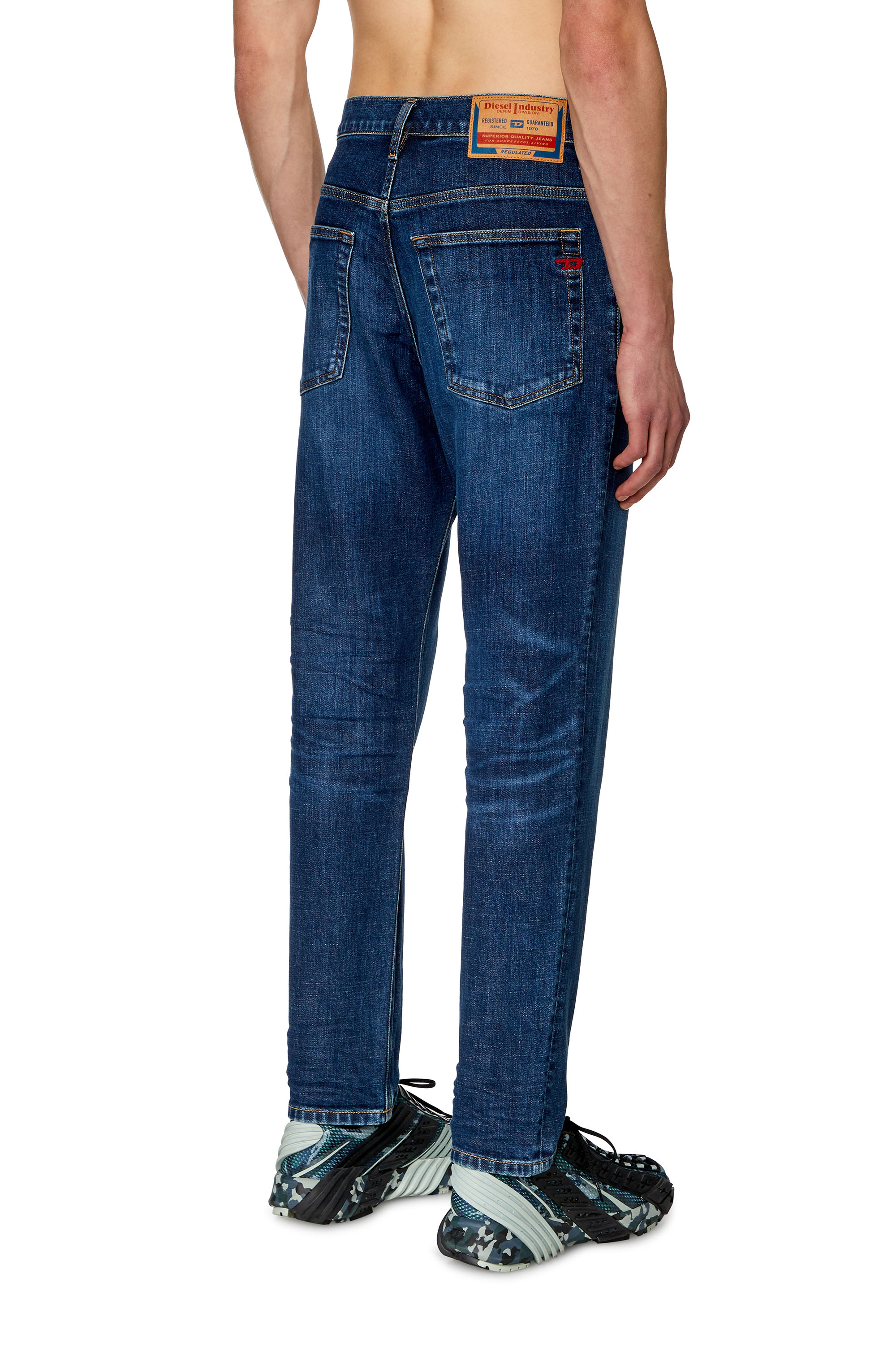 Diesel - Man's Regular Jeans 2005 D-Fining 0PFAZ, Dark Blue - 4