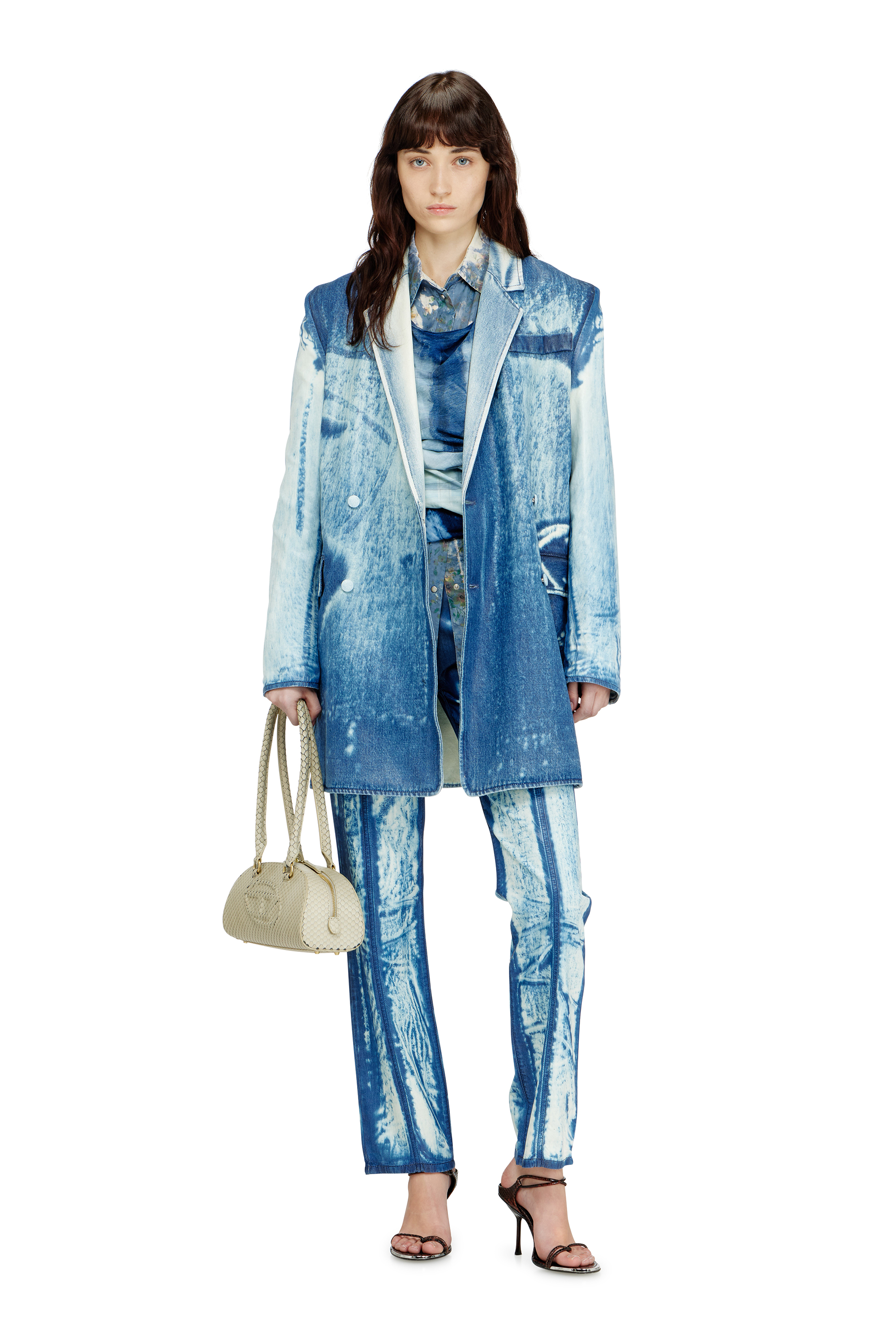 Diesel - 1DR DOME SHOULDER EW, Woman's 1DR Dome-Elongated bowling bag in textured leather in Beige - 2